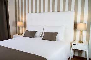 Art 4 You Cascais Suites