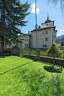 Hotel Alpina