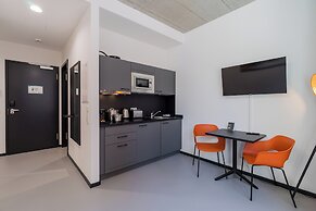 Nena Apartments Moritzplatz by LESA