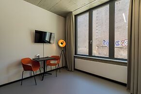 Nena Apartments Moritzplatz by LESA