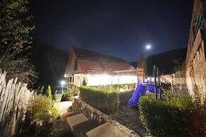 Maru house