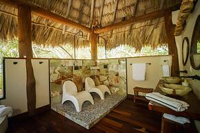 All-inclusive Sapodilla Private Island