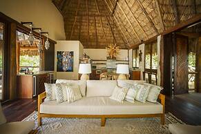 All-inclusive Sapodilla Private Island