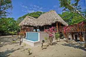 All-inclusive Sapodilla Private Island