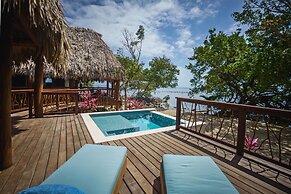 All-inclusive Sapodilla Private Island