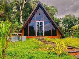 The mountain breeze galle