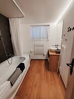 B&B Berninapass