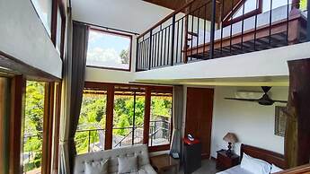 Aramaya Hills Boutique