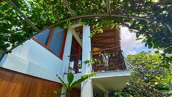 Aramaya Hills Boutique