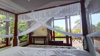 Aramaya Hills Boutique