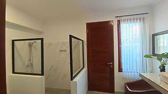 Aramaya Hills Boutique