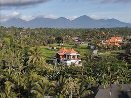 Casa Fortuna Villa by Mahaputra