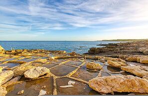 Charming Marsaskala Stay Balcony Seafront Walks