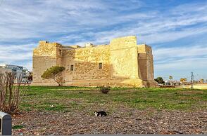 Charming Marsaskala Stay Balcony Seafront Walks