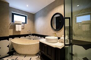 Cao Boutique Hotel