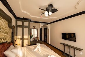 Cao Boutique Hotel