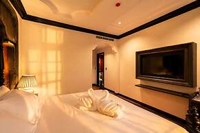 Cao Boutique Hotel