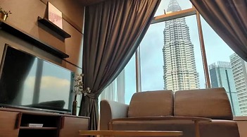 Sky Suites KLCC By Easy Trip