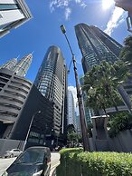 Sky Suites KLCC By Easy Trip