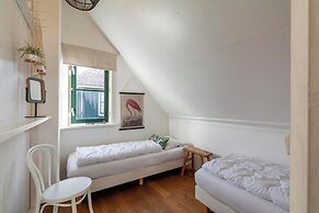 Dutch Beach Hideaway w/ Parking