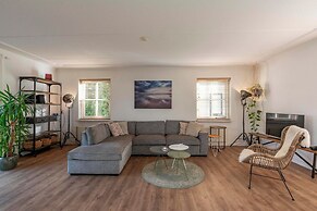 Dutch Beach Hideaway w/ Parking