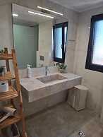 Aelia Luxury Apartments & Pool