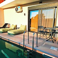 Aelia Luxury Apartments & Pool