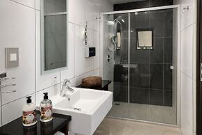 Monte Bello Guesthouse
