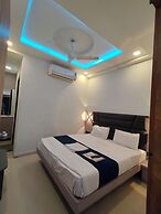 Hotel Khushboo