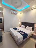 Hotel Khushboo