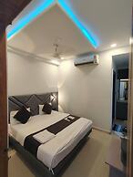 Hotel Khushboo