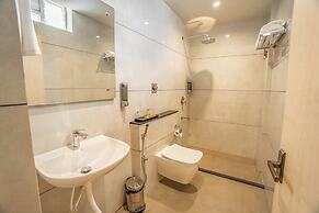 Aura Inn & Suites