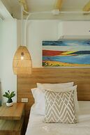 The Cozy Beach Front Hotel