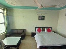 7-High Rock Hotel
