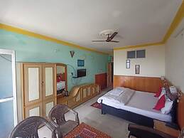 7-High Rock Hotel