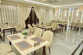Amira Boutique