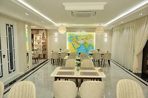 Amira Boutique