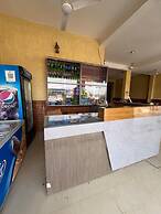 Hotel Keshav Palace