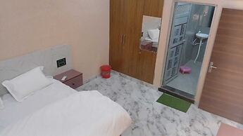 Hotel Keshav Palace