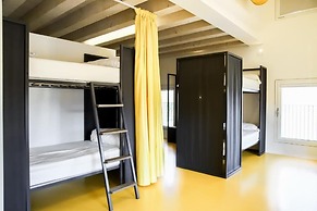 Nomad Hostel