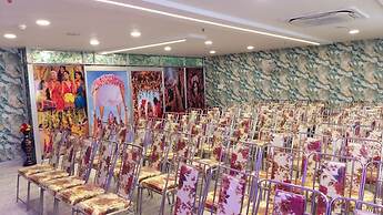 BKRS Hotel