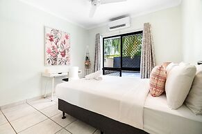 Zen Orient Luxurious 4BR Oasis With Private Pool