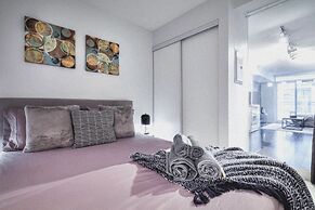 Majestic City Retreat