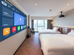 Ritz Star City View Residence