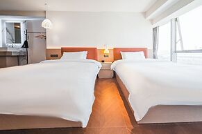 Ritz Star City View Residence