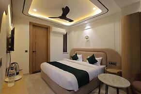 Hotel Sarovar Hill