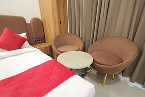 Hotel Sarovar Hill