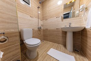 HOTEL UMIT 2