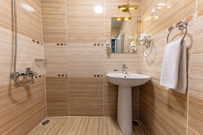 HOTEL UMIT 2
