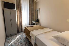 HOTEL UMIT 2